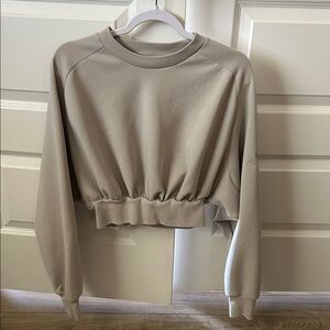 Womens pullover sweatshirt